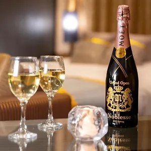 Hotel　noblesse ホテル